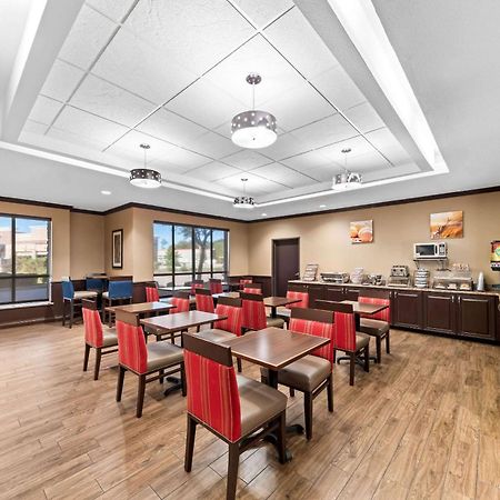 Comfort Inn & Suites Near Lake Lewisville Corinth Esterno foto