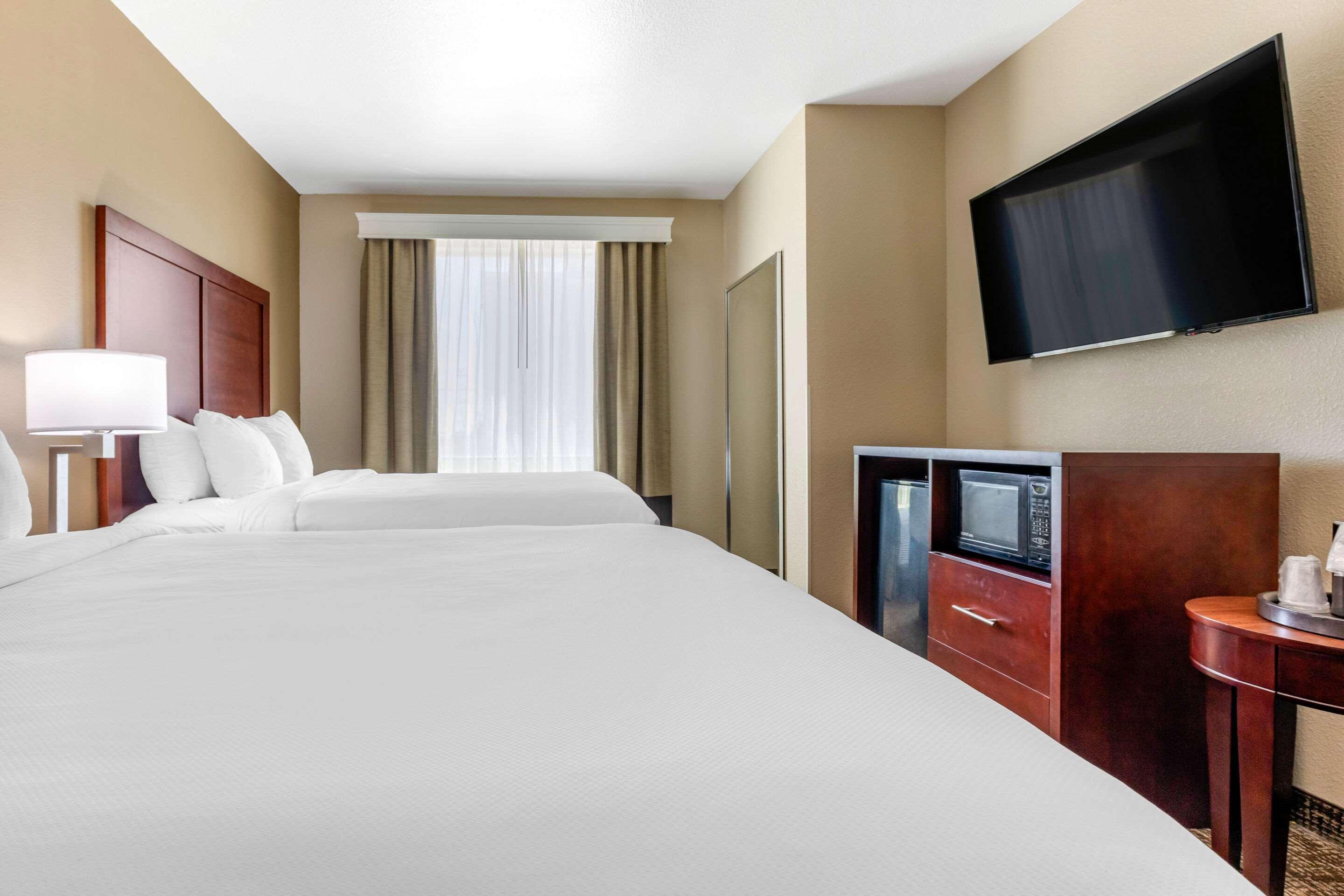 Comfort Inn & Suites Near Lake Lewisville Corinth Esterno foto
