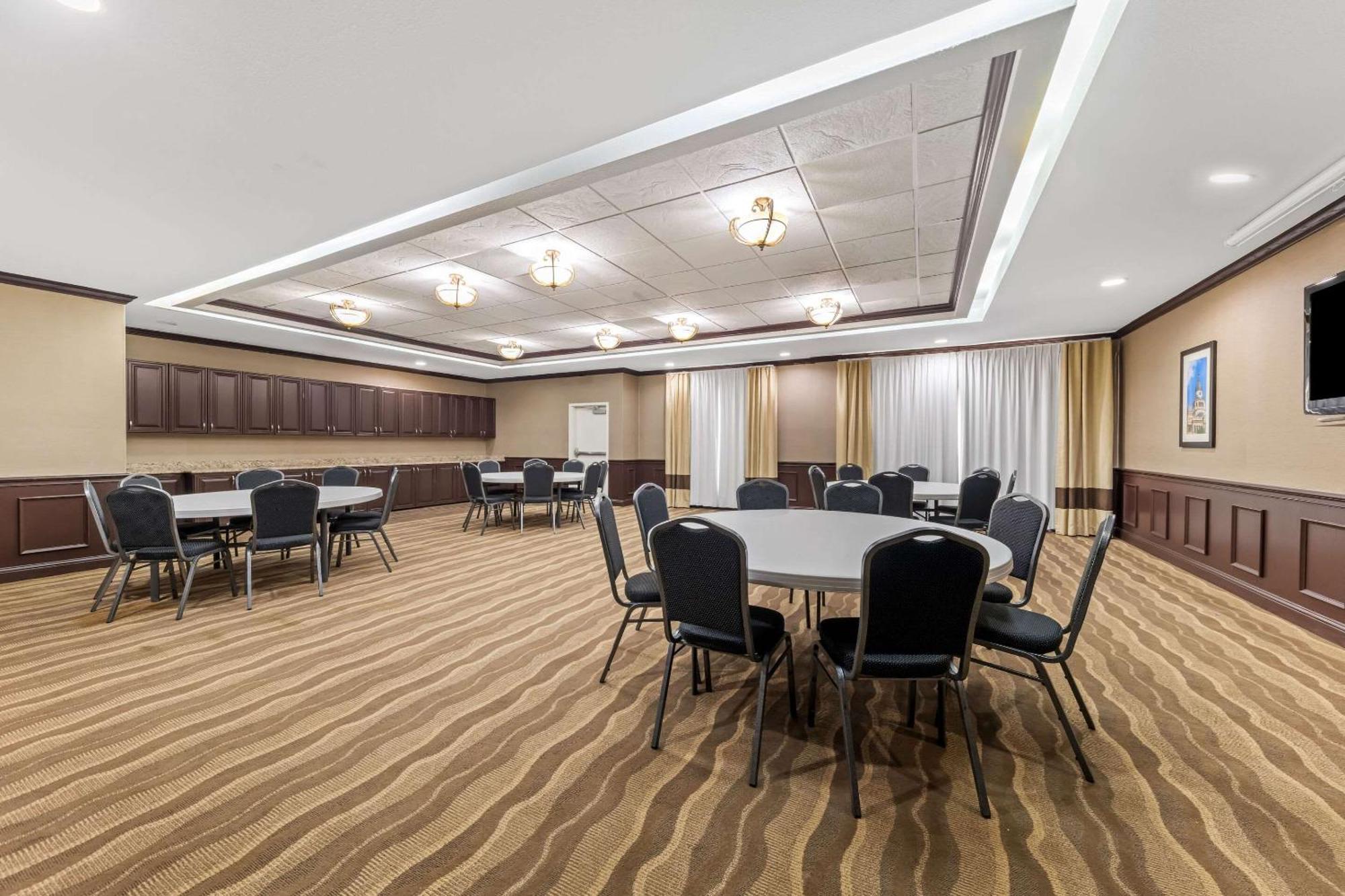 Comfort Inn & Suites Near Lake Lewisville Corinth Esterno foto