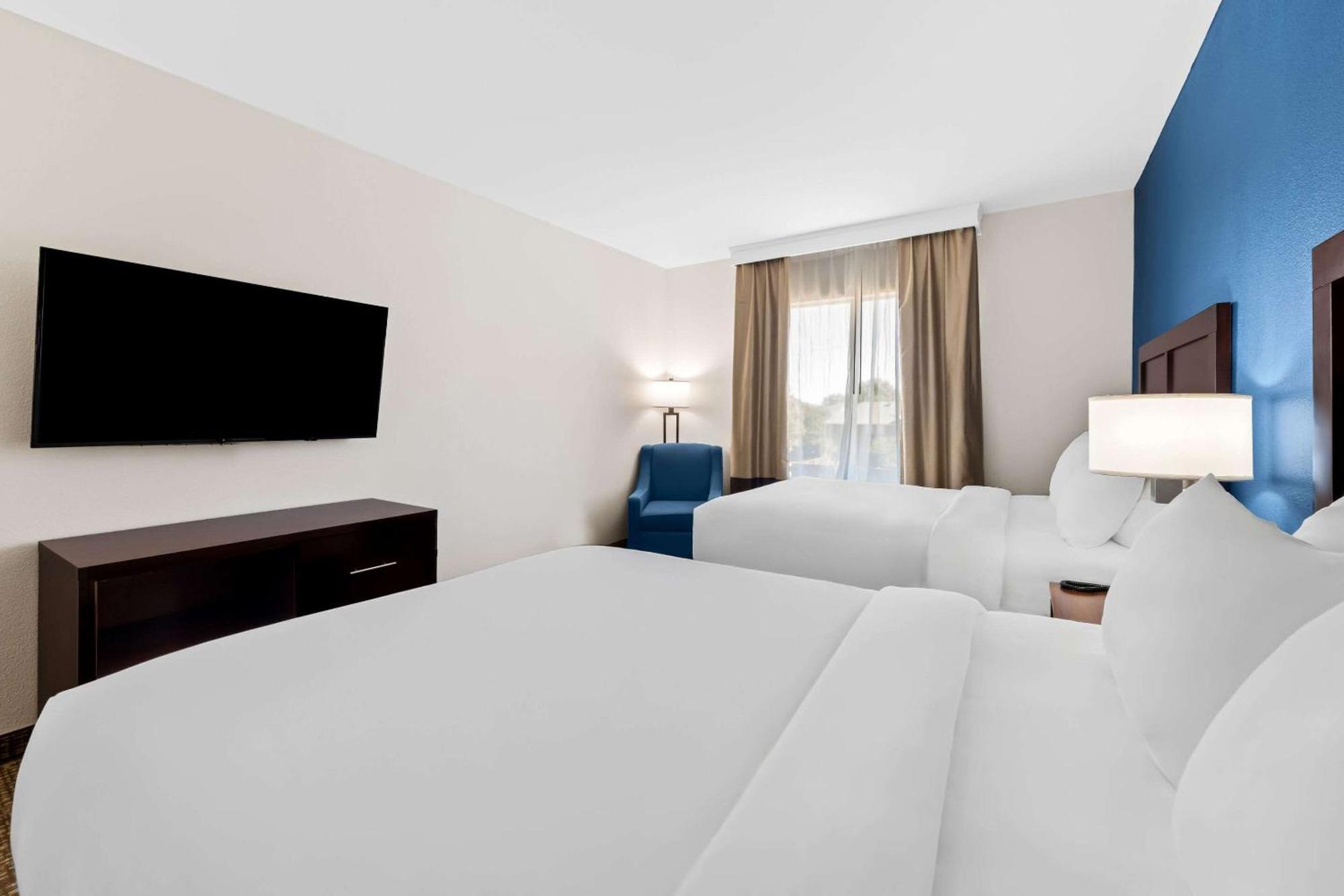 Comfort Inn & Suites Near Lake Lewisville Corinth Esterno foto