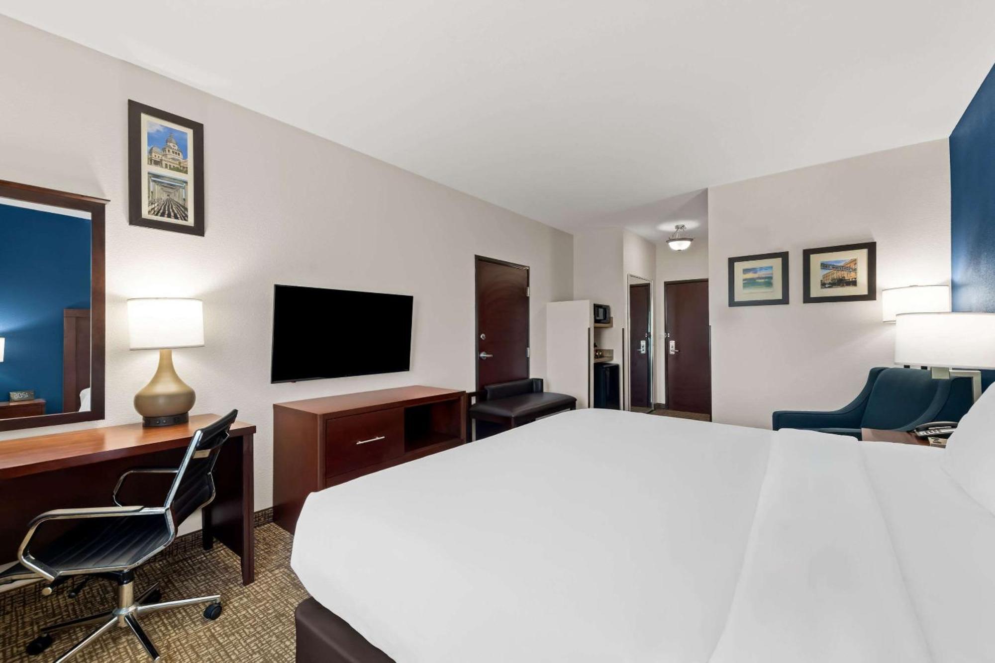 Comfort Inn & Suites Near Lake Lewisville Corinth Esterno foto
