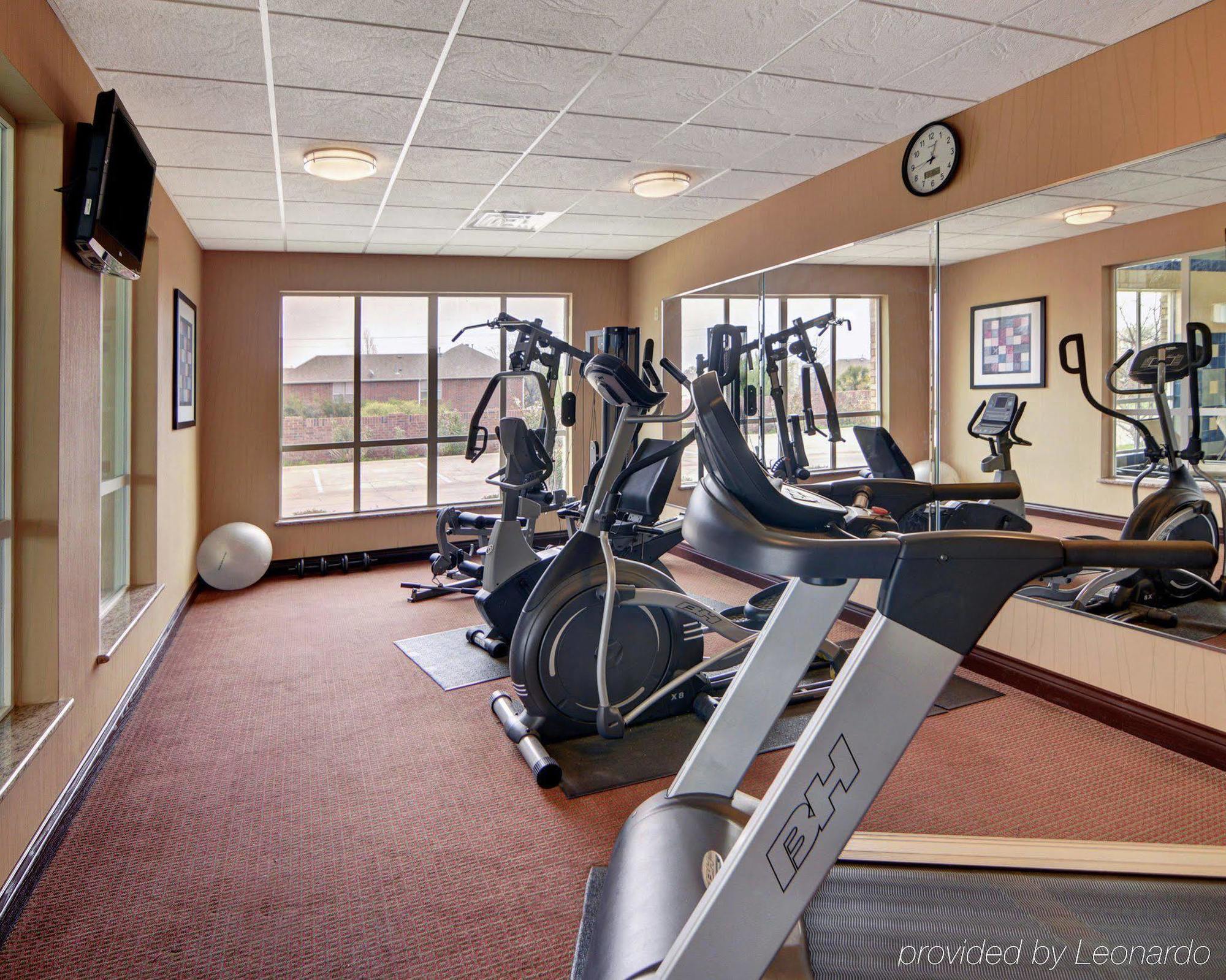 Comfort Inn & Suites Near Lake Lewisville Corinth Esterno foto